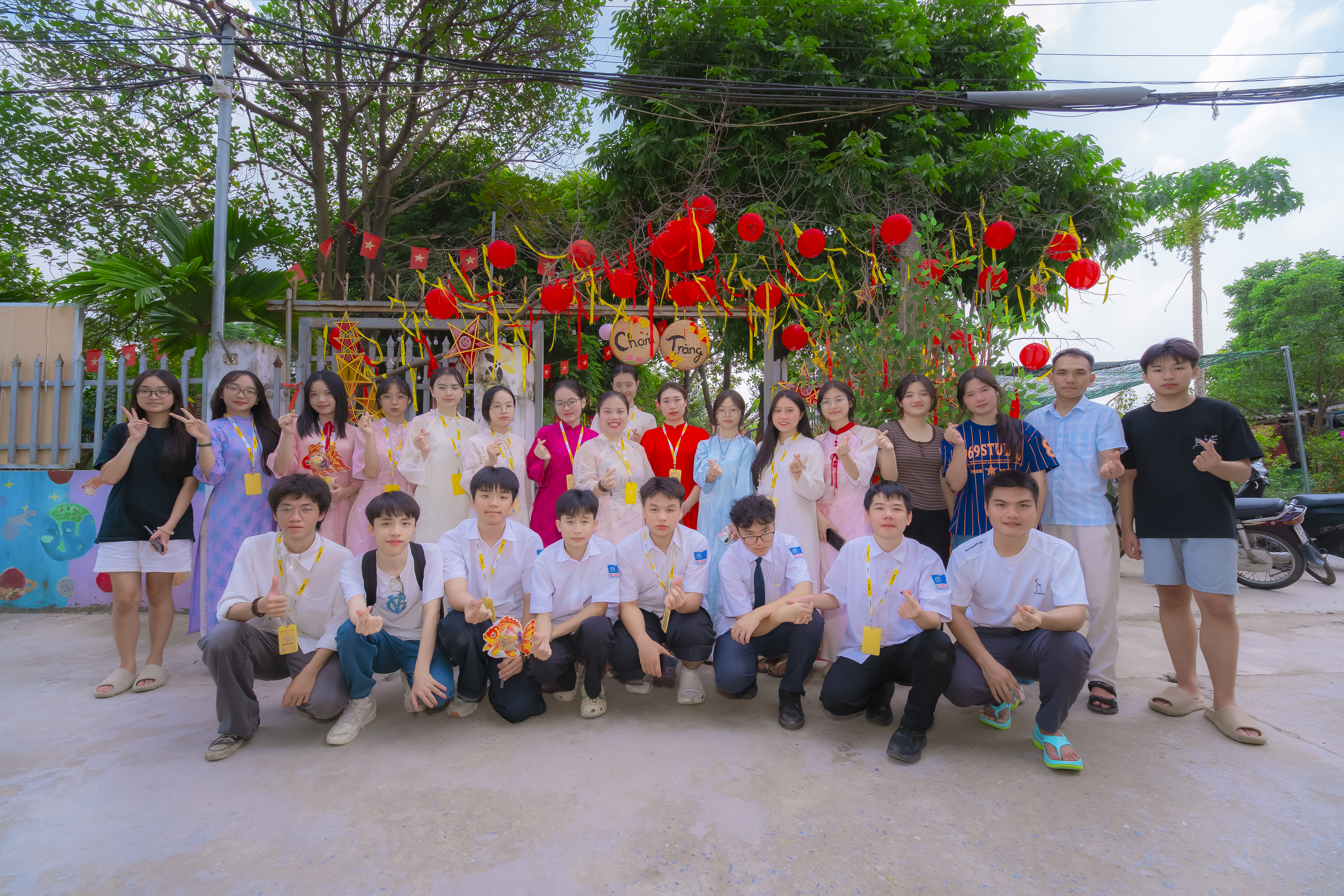 Ảnh bài viết 🌕 TRUNG THU ĐÃ VỀ – CHÚC CÁC CON MỘT MÙA TRĂNG THẬT ĐẸP 💛